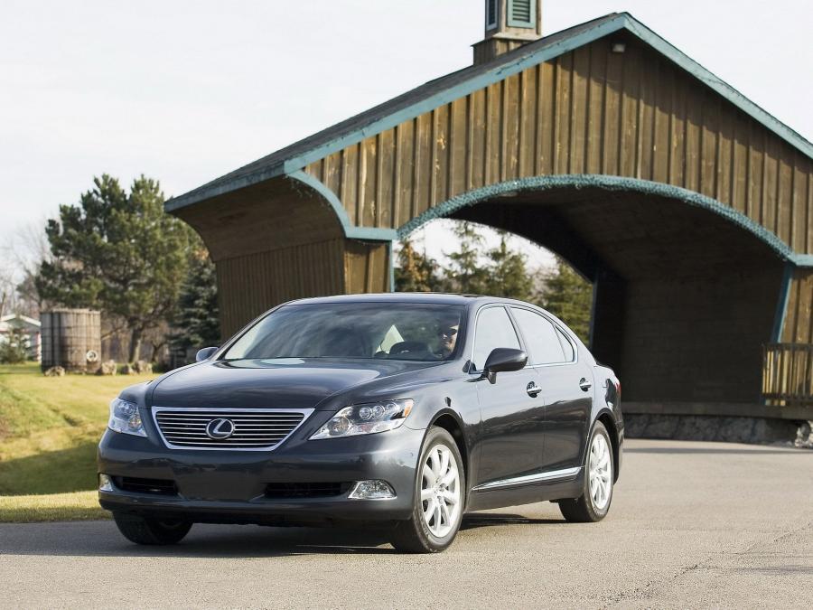  Lexus LS600h L 2007 года  (фото 196 из 224)